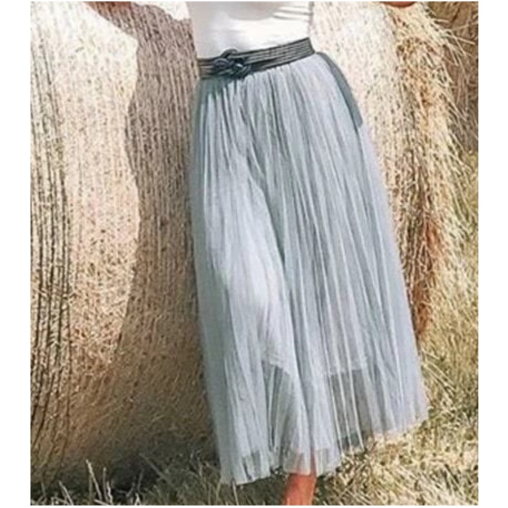 Elegant High Waisted Pleated Party Maxi Skirt - Picture 6 of 14